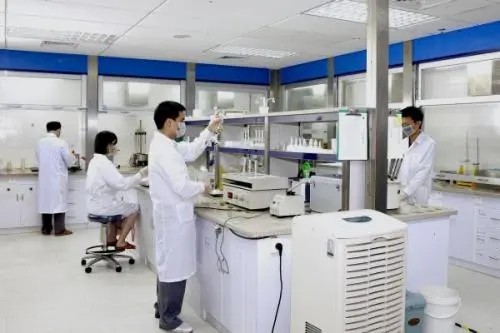 洗瓶機是如何幫助實驗室降低成本的？